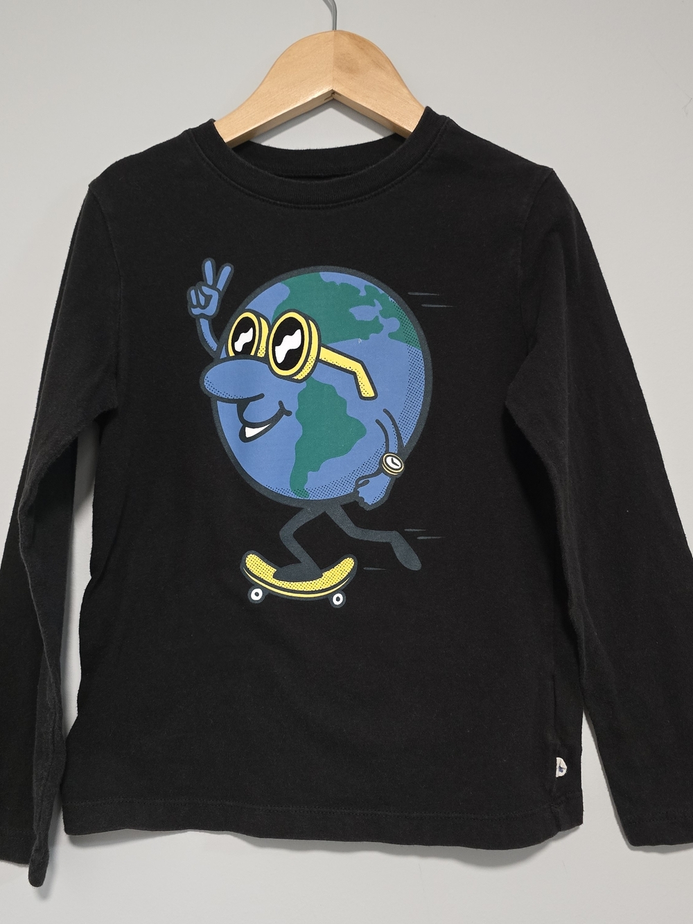 GAP Kid's Black Long-Sleeve Tee with Skateboarding Globe Graphic